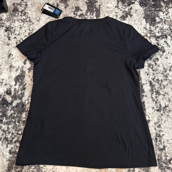 NWT Women’s Under Armour 2024 NCAA Men's Final Four T-shirt - Picture 2 of 10